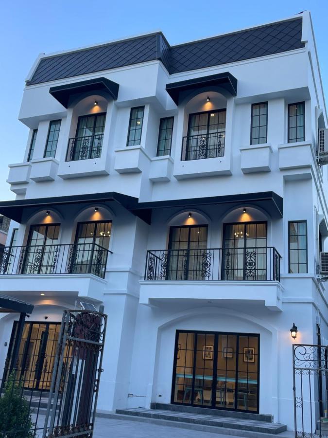 Casa Luna Bangkok Exterior foto